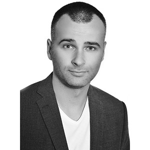 employee-photo-marek-brach-bw employee-photo-marek-brach-bw